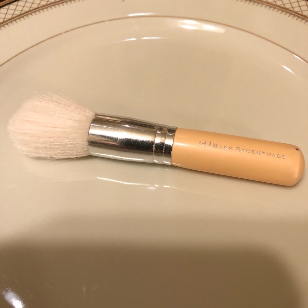 Vintage Bare Escentuals Hydrate and Brighter Brush